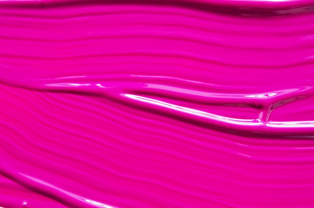 NAIL POLISH